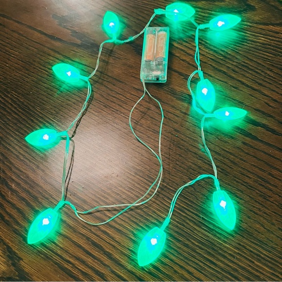 Leaf String Lights - Picture 1 of 9